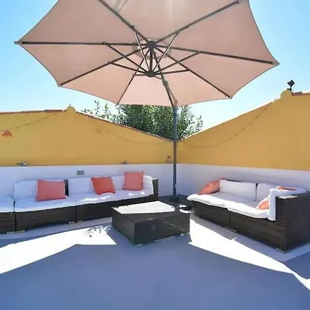 Family With Pool In O Con - 200 M² Private Garden Villa