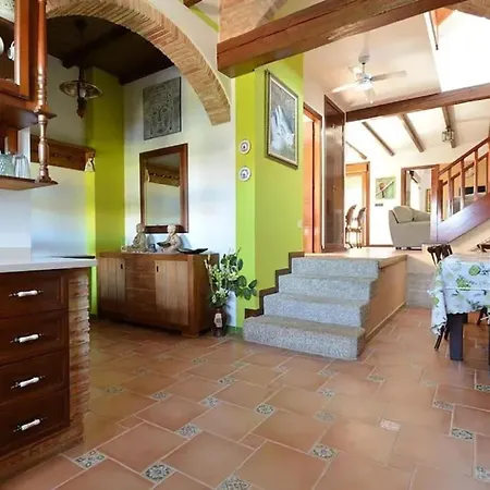 Family With Pool In O Con - 200 M² Private Garden Villa