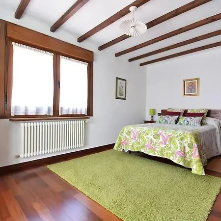 Villa Family With Pool In O Con - 200 M² Private Garden